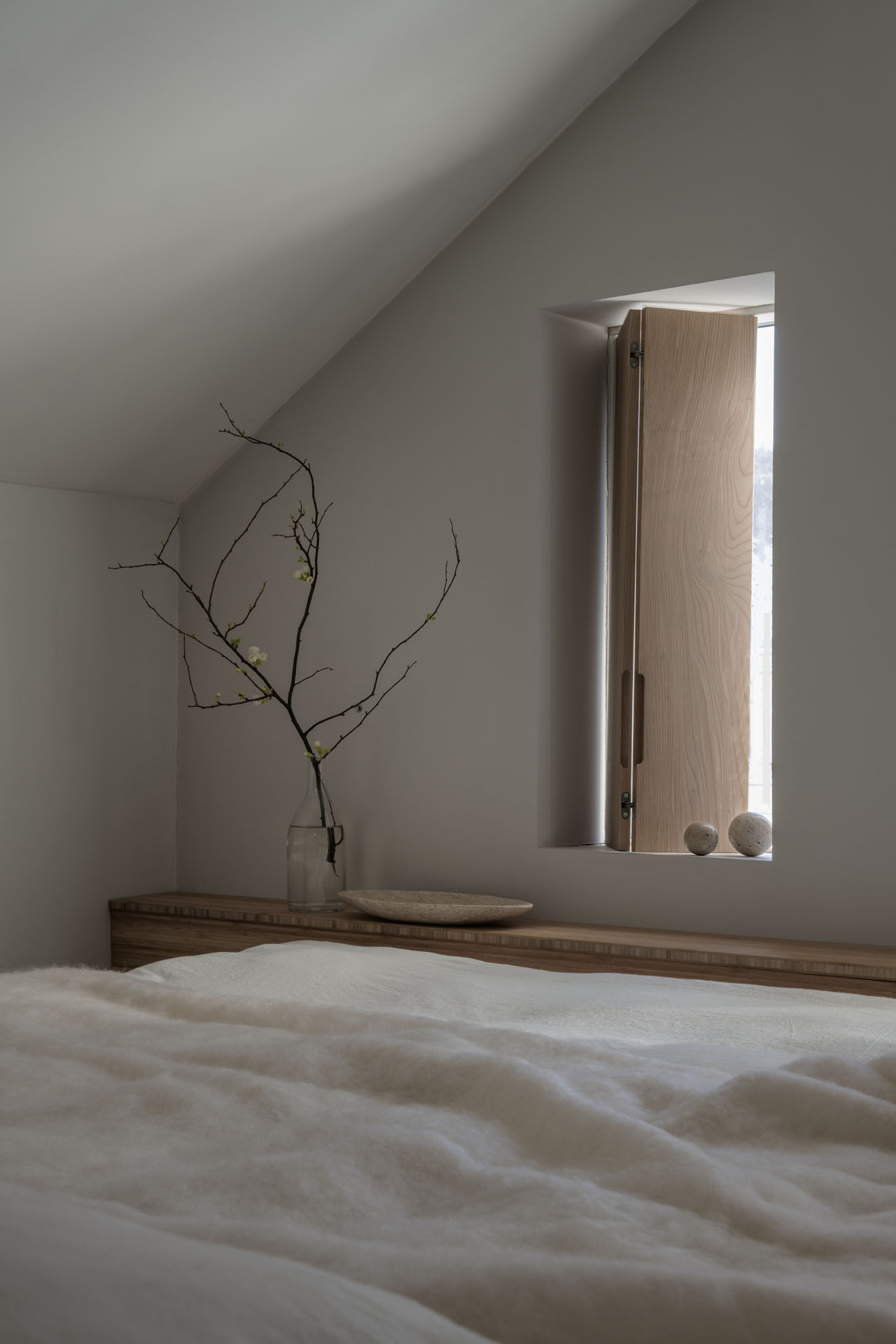 Travertine Deco Ball S beige