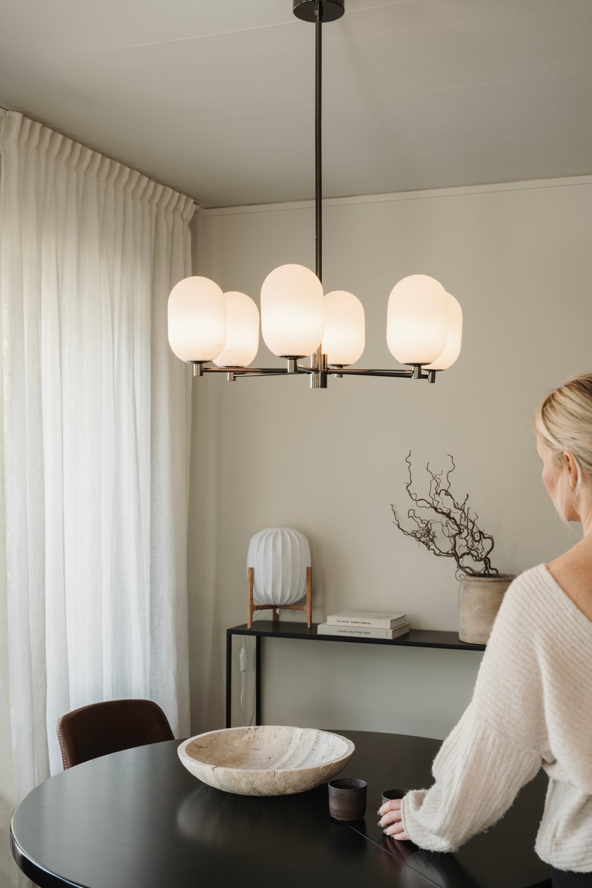 Noor chandelier
